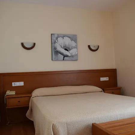 Vida Playa Paxarinas 호텔 2*